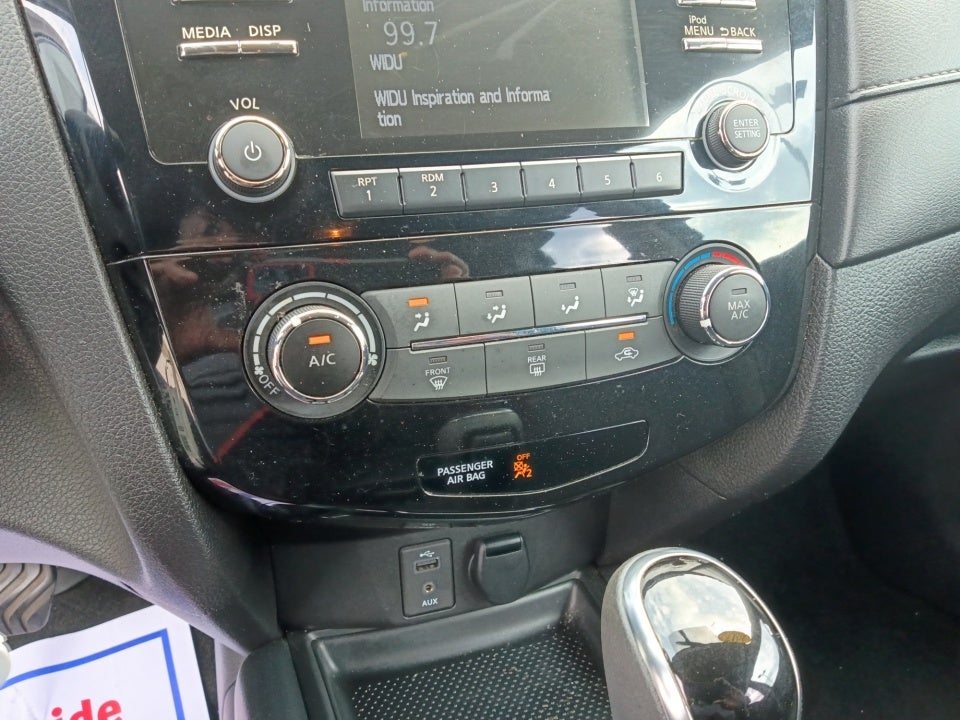 2017 Nissan Rogue S