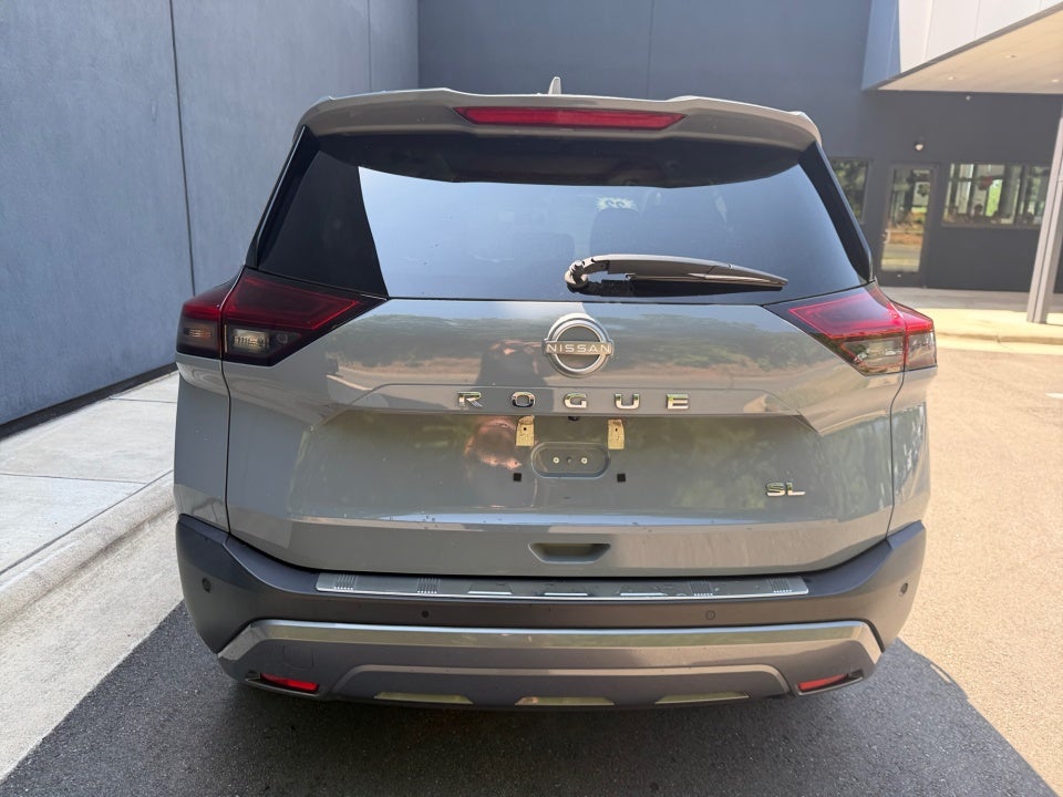 2022 Nissan Rogue SL FWD