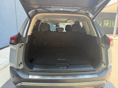 2022 Nissan Rogue SL FWD