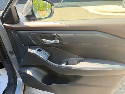 2022 Nissan Rogue SL FWD
