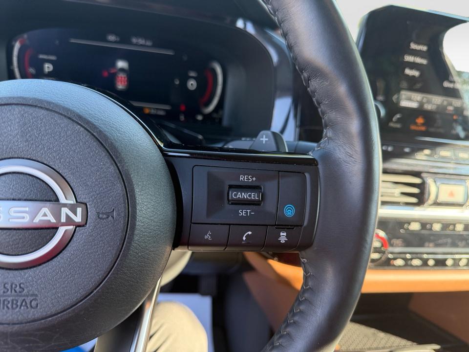 2024 Nissan Pathfinder Platinum
