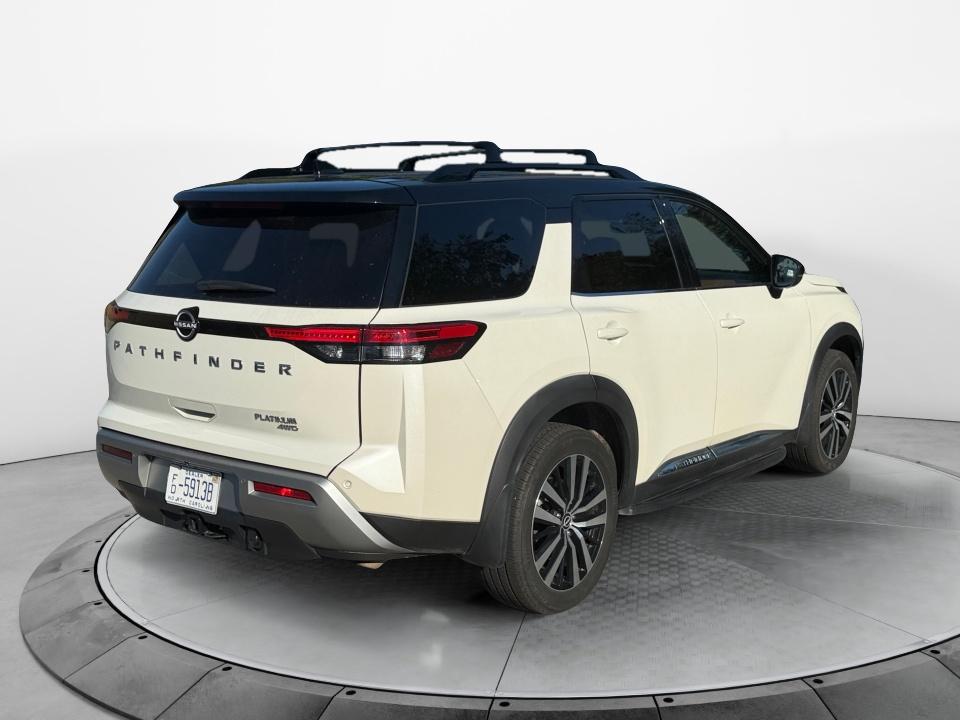 2024 Nissan Pathfinder Platinum