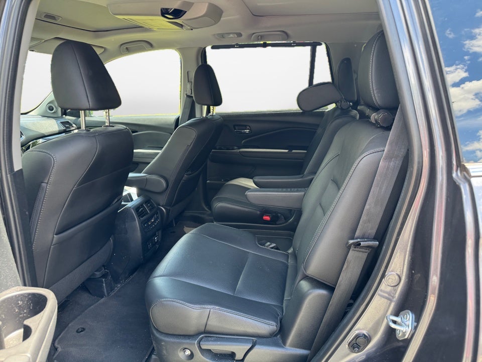 2022 Honda Pilot Elite