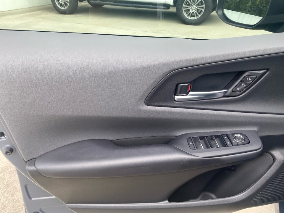 2025 Toyota Prius Limited