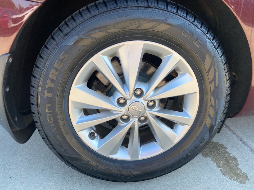 2017 Kia Sedona LX