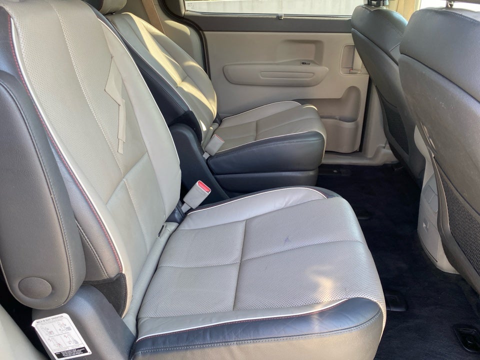 2017 Kia Sedona LX