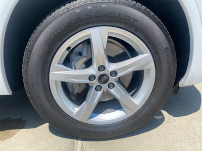 2025 Audi Q5 Premium 40 TFSI quattro S tronic