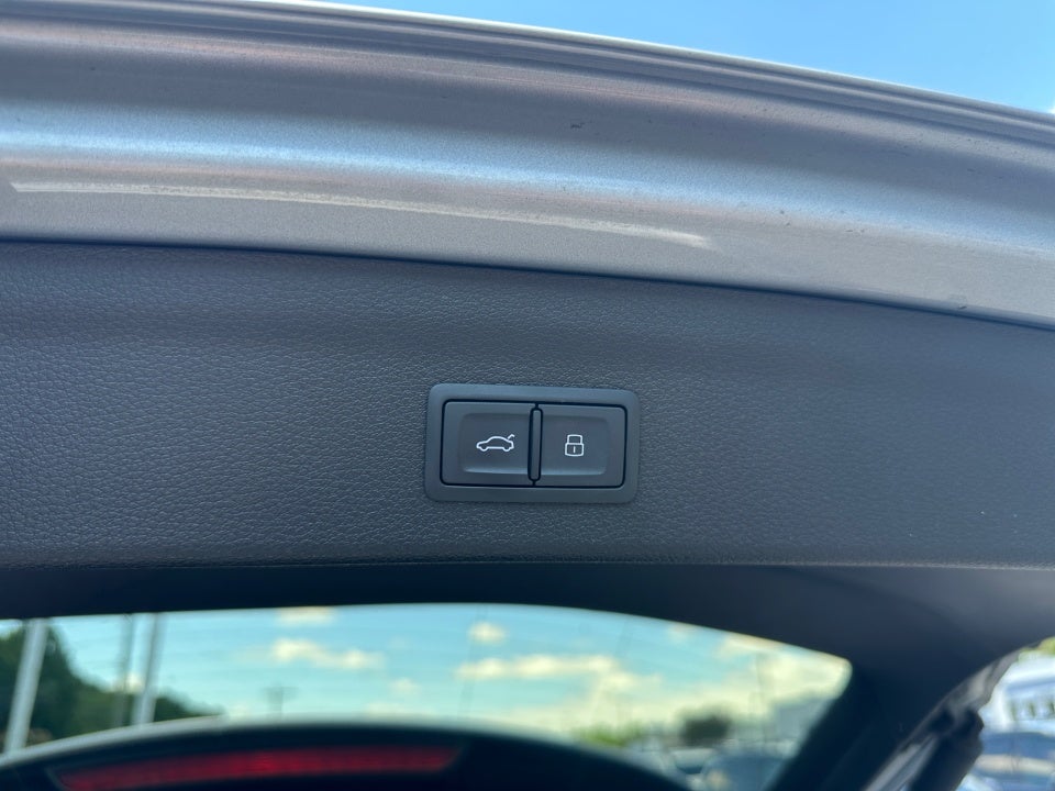 2022 Audi Q3 Premium