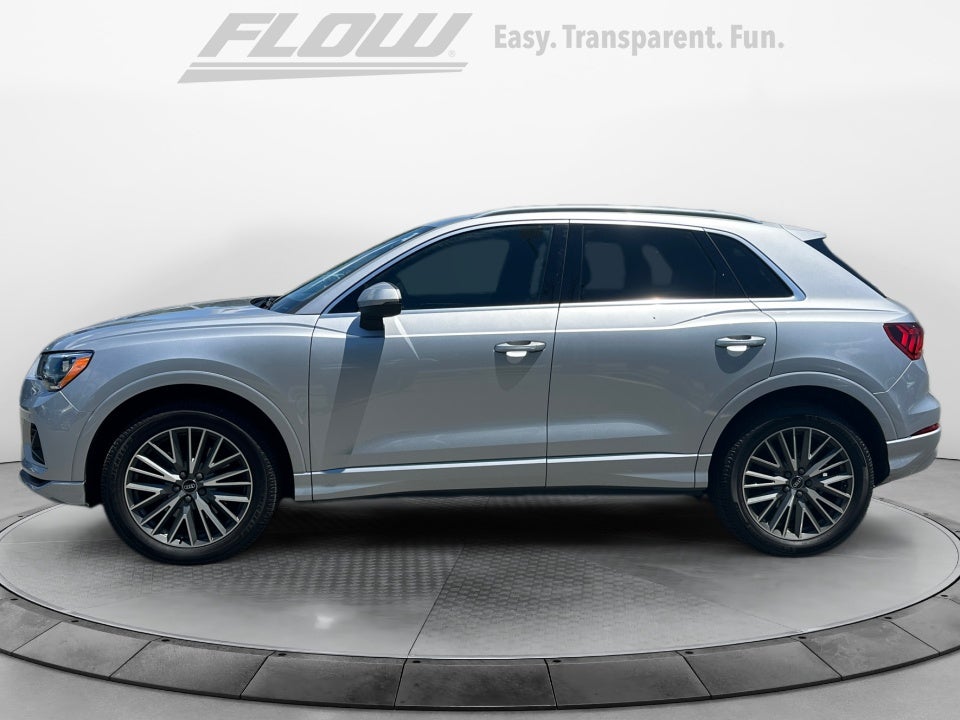 2022 Audi Q3 Premium