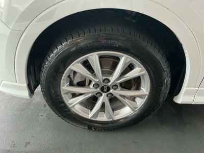 2022 Audi Q3 S line Premium