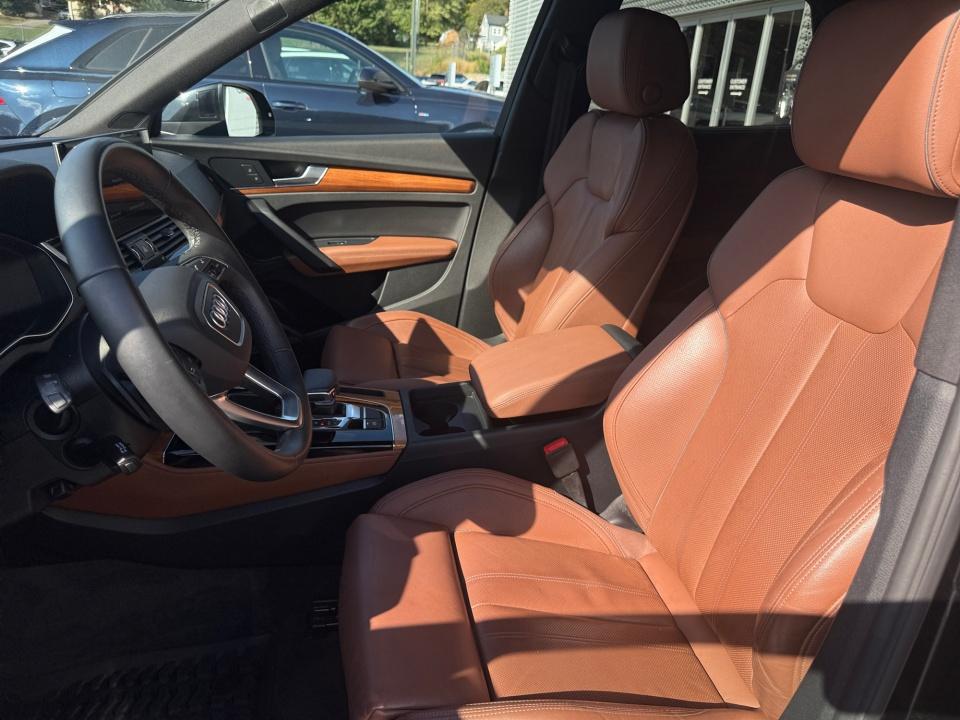 2023 Audi Q5 S line Premium Plus