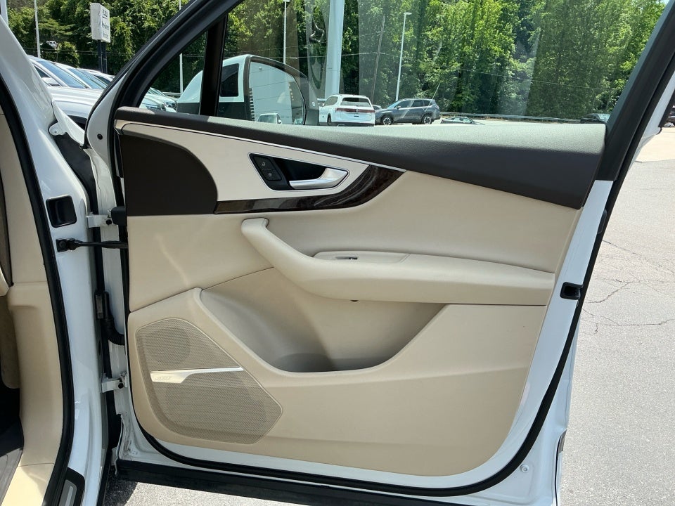 2019 Audi Q7 45 Premium