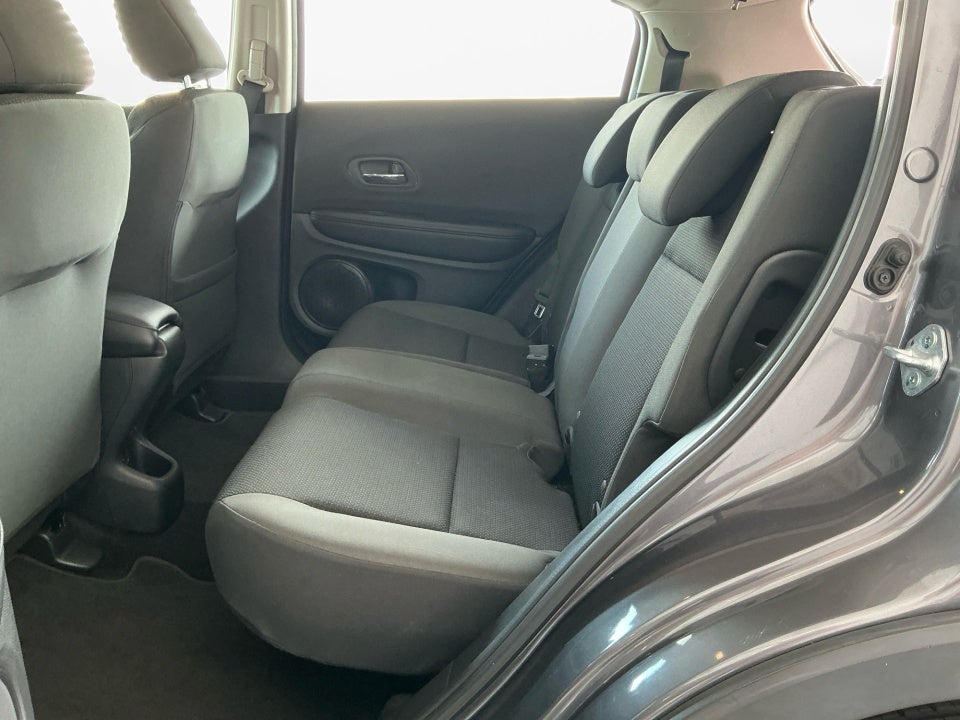 2022 Honda HR-V 2WD LX