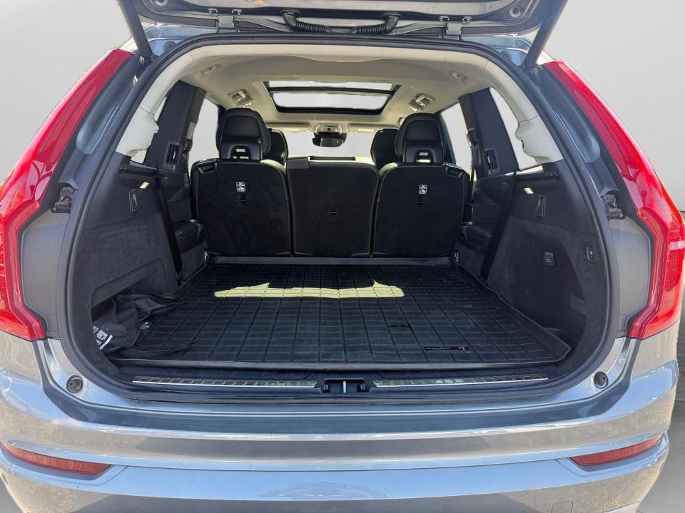 2019 Volvo XC90 Momentum