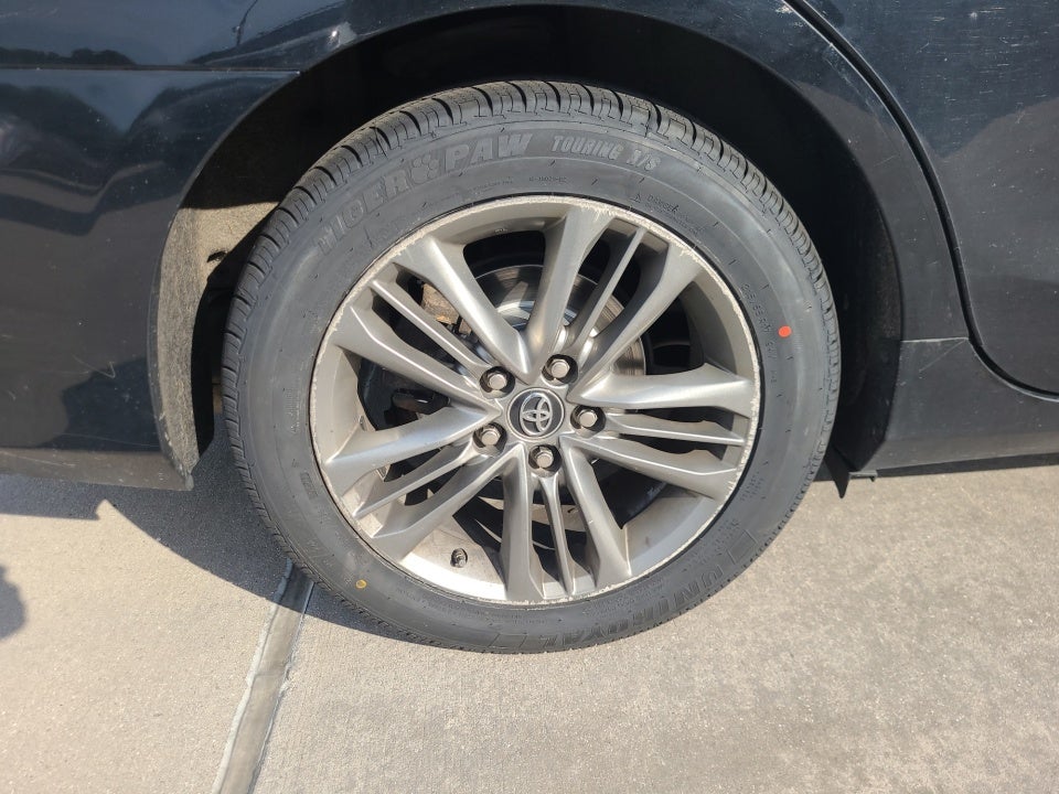 2016 Toyota Camry SE
