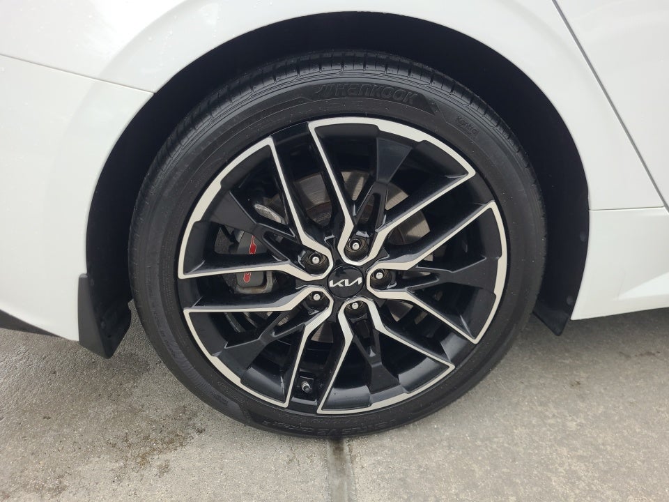 2022 Kia K5 GT