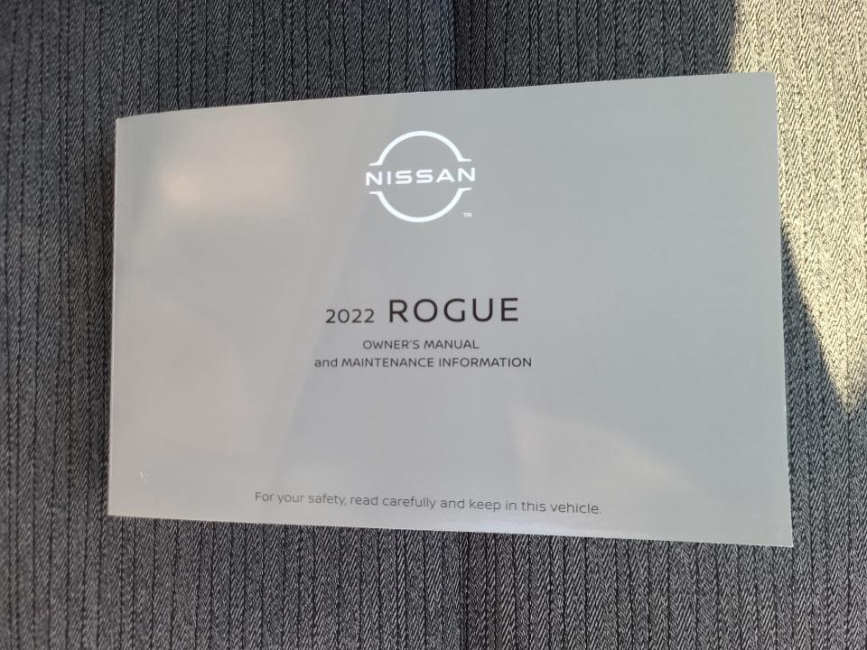 2022 Nissan Rogue SV