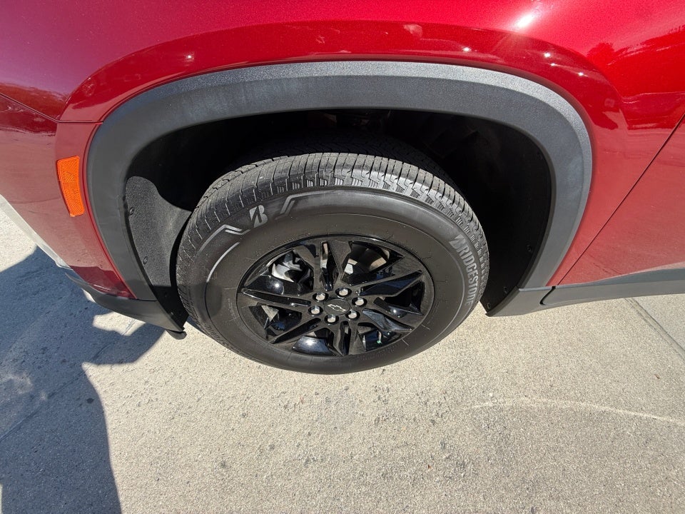 2023 Chevrolet Traverse AWD LT Cloth