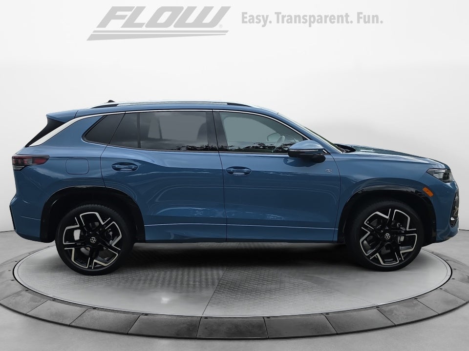 2025 Volkswagen Tiguan 2.0T SEL R-Line