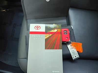 2015 Toyota Prius v Four