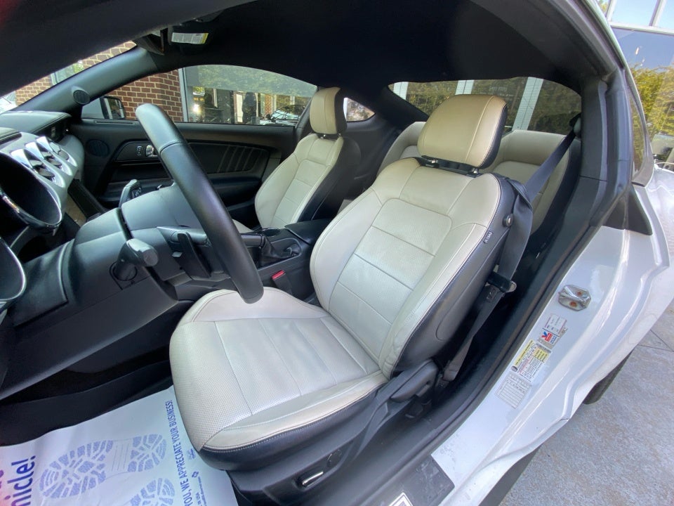 2016 Ford Mustang EcoBoost Premium