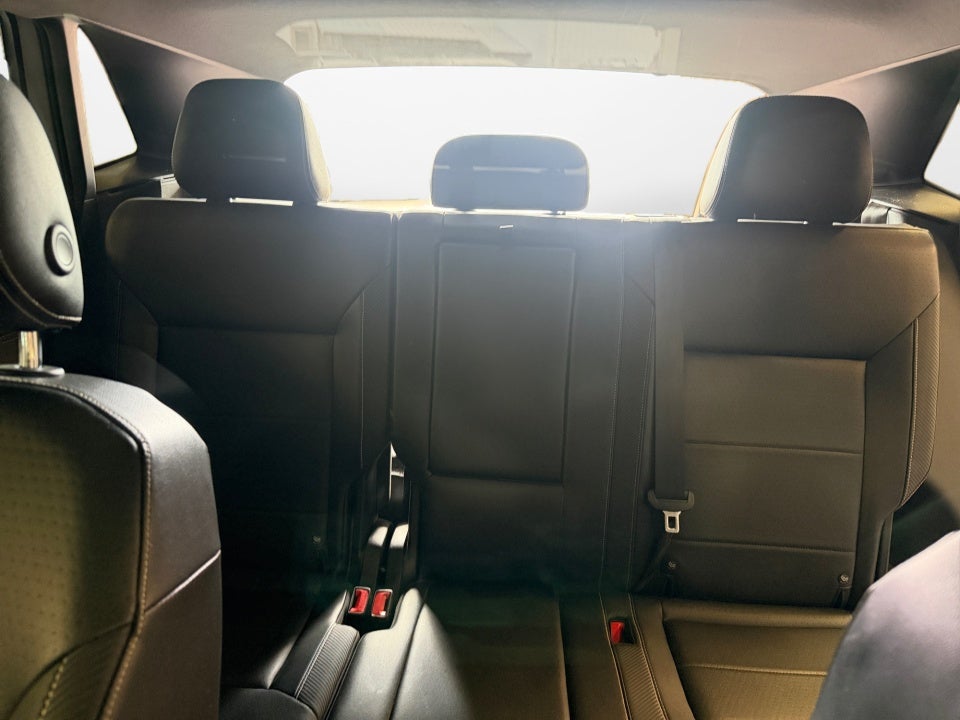 2022 Volkswagen Atlas Cross Sport 2.0T SEL R-Line