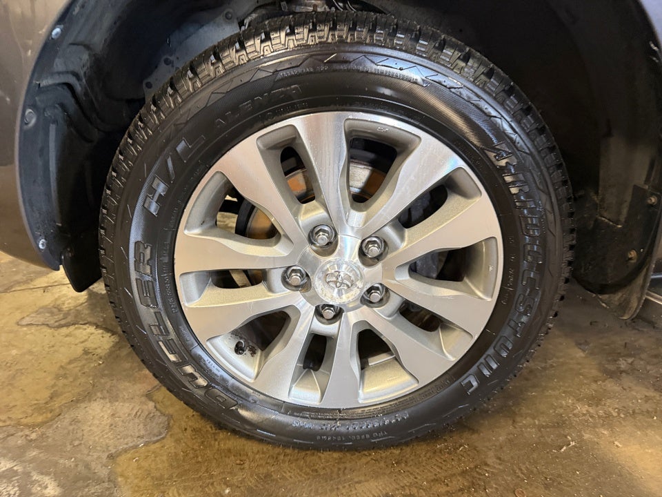2014 Toyota Sequoia Limited 5.7L V8