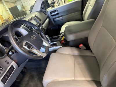 2014 Toyota Sequoia Limited 5.7L V8