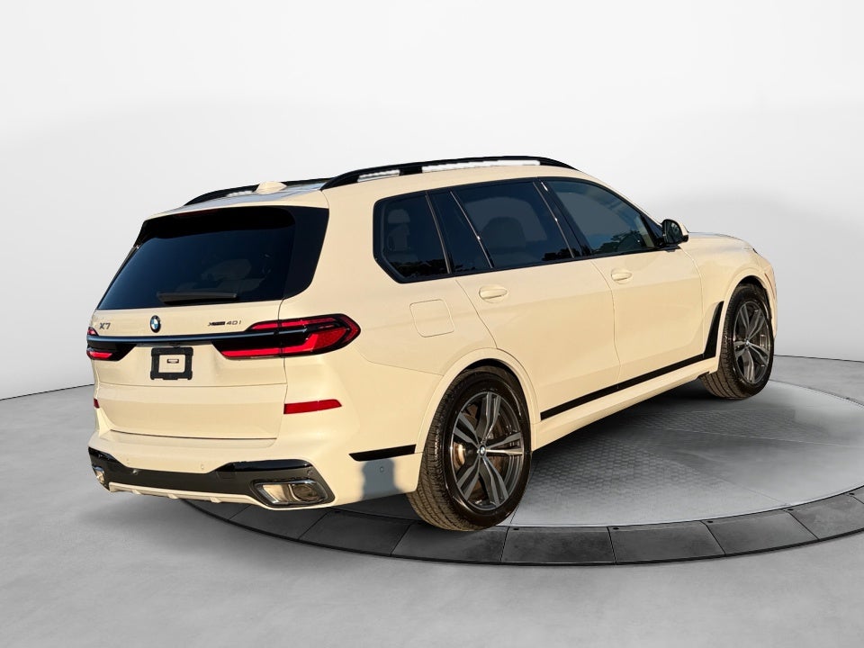 2024 BMW X7 xDrive40i