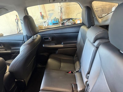 2017 Toyota Prius v Four