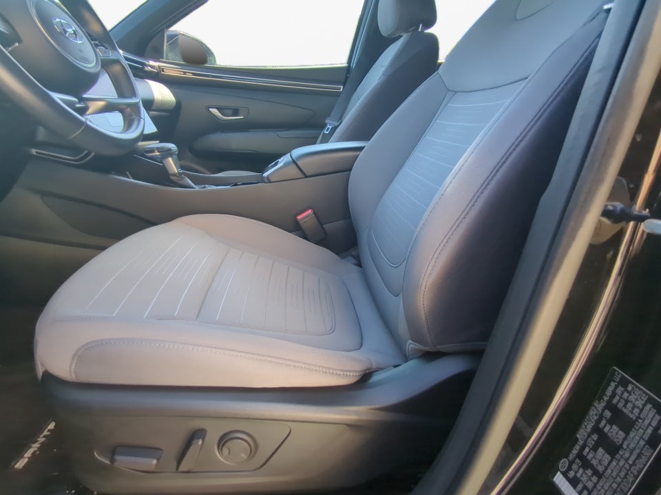 2023 Hyundai Santa Cruz SEL Premium