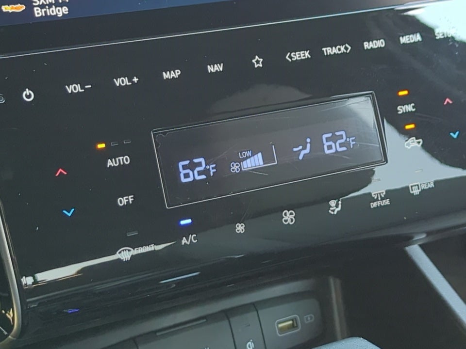 2023 Hyundai Santa Cruz SEL Premium