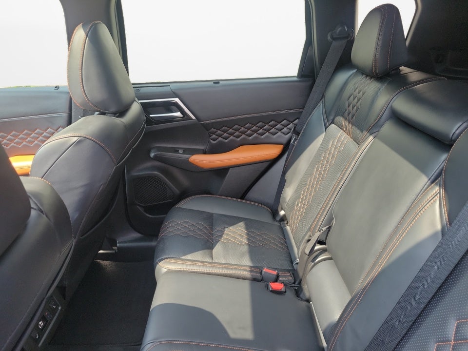2022 Mitsubishi Outlander SEL