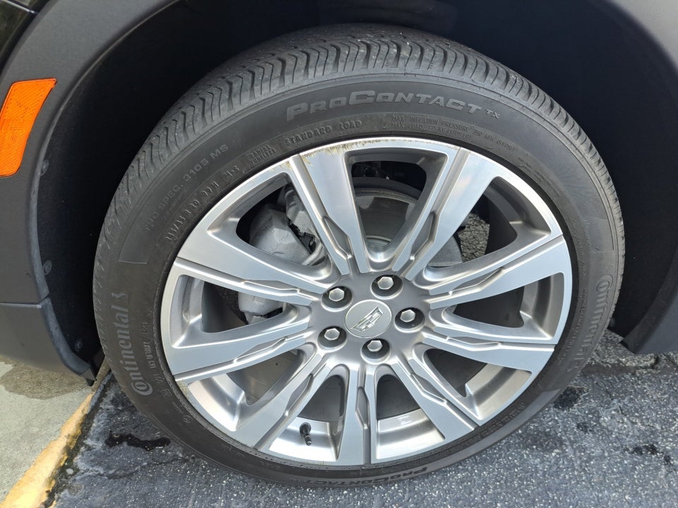 2023 Cadillac XT4 FWD Premium Luxury