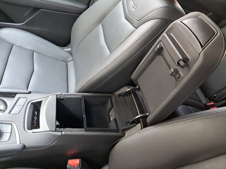 2024 Cadillac XT5 FWD Premium Luxury