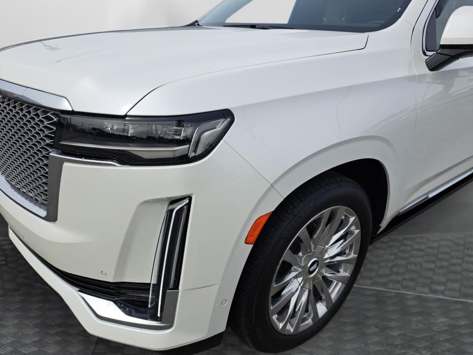 2022 Cadillac Escalade Premium Luxury