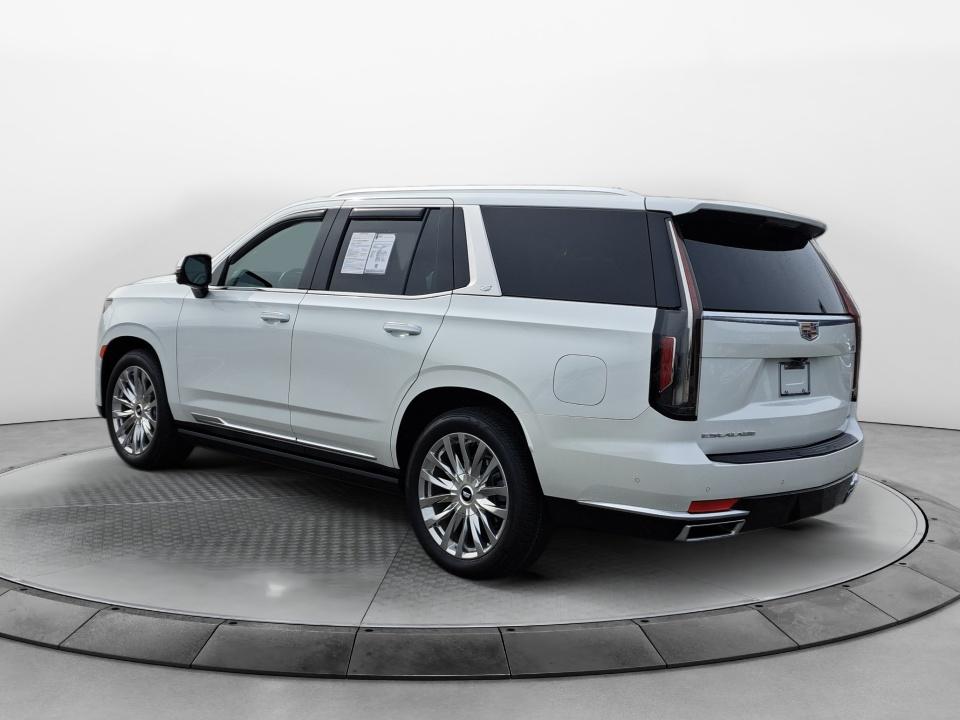 2022 Cadillac Escalade Premium Luxury