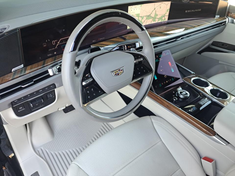 2025 Cadillac Escalade 4WD Sport Platinum