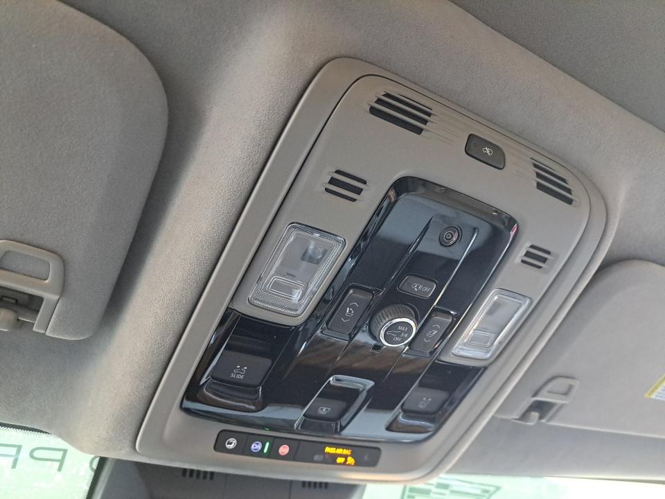 2025 Cadillac Escalade 4WD Sport Platinum