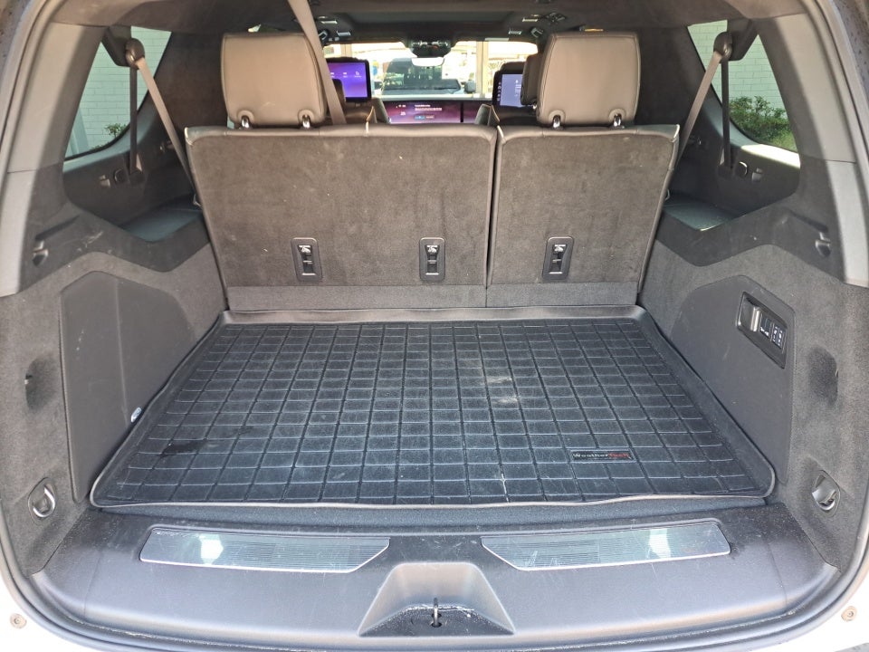 2025 Cadillac Escalade ESV 4WD Sport Platinum