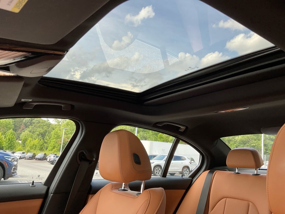 2023 BMW 330i 330i