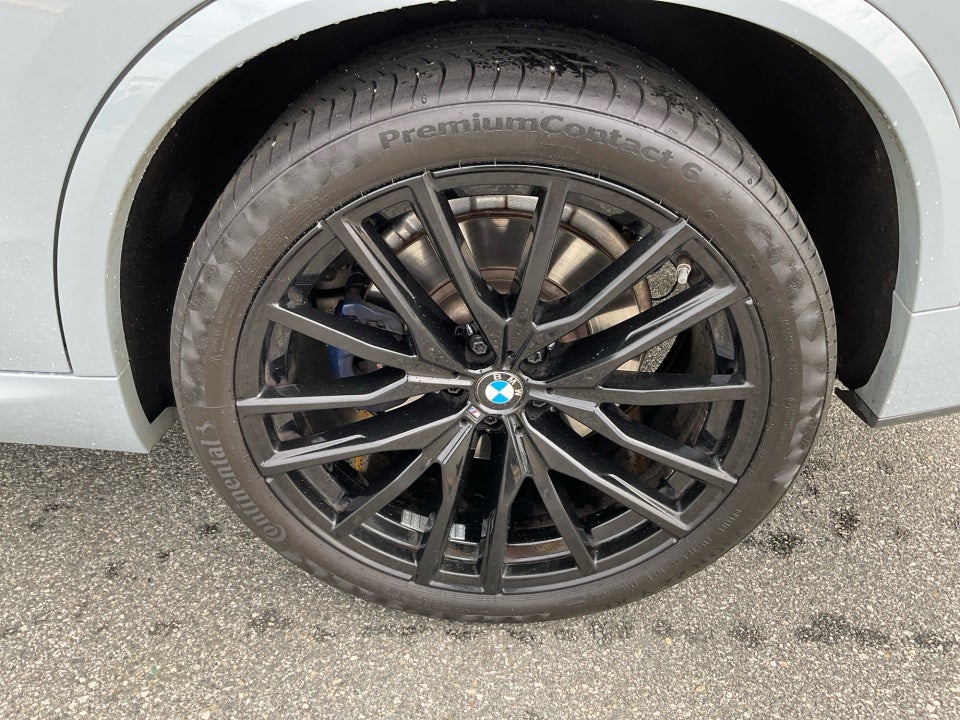 2024 BMW X5 M60i