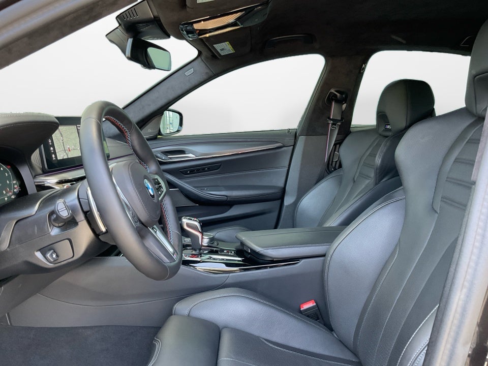 2023 BMW M5 Sedan
