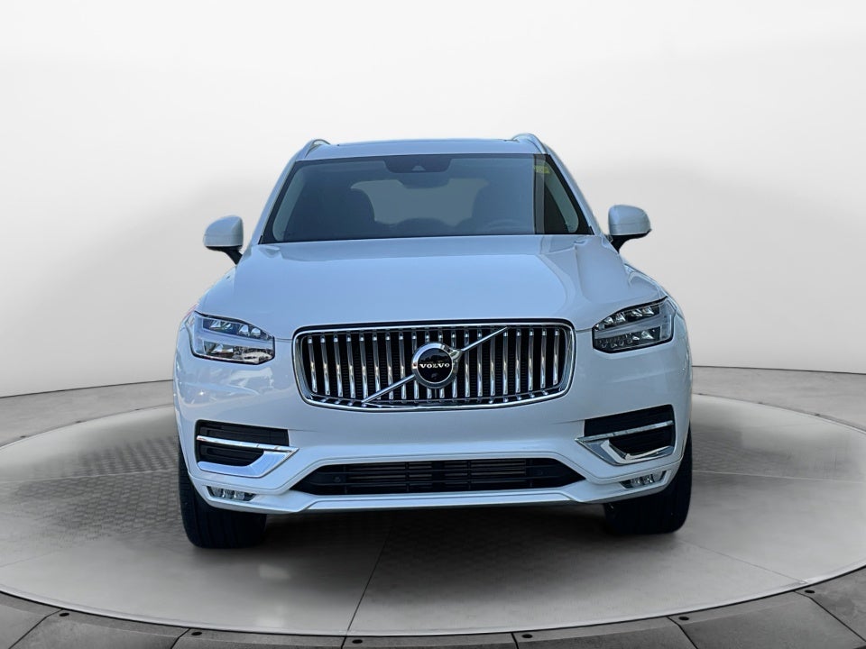 2022 Volvo XC90 Inscription