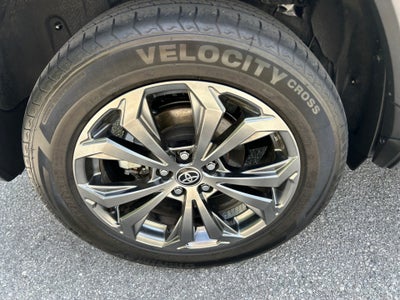 2023 Toyota RAV4 Hybrid XLE Premium