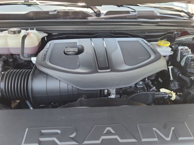 2025 RAM 1500 Big Horn Crew Cab 4x4 5'7" Box
