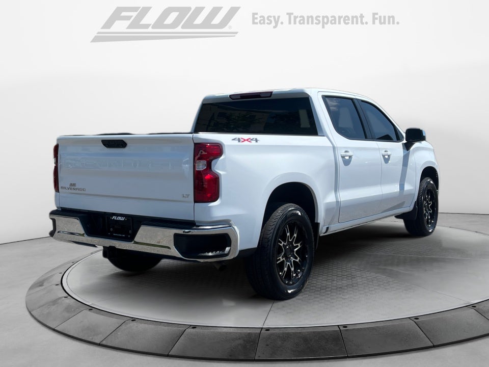 2022 Chevrolet Silverado 4WD Crew Cab Standard Bed LT
