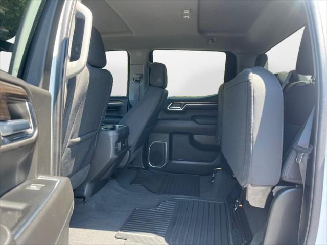 2022 Chevrolet Silverado 4WD Crew Cab Standard Bed LT