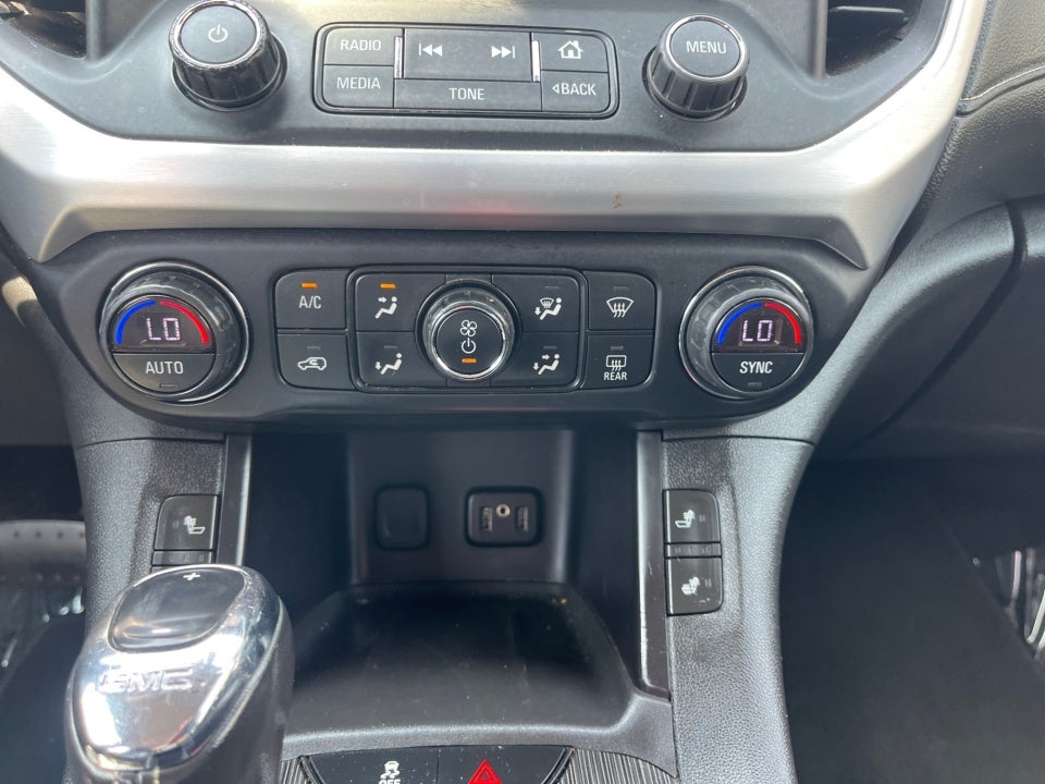 2019 GMC Acadia SLT