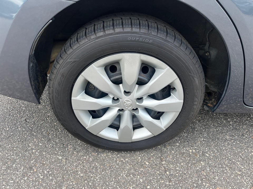 2014 Toyota COROLLA LE